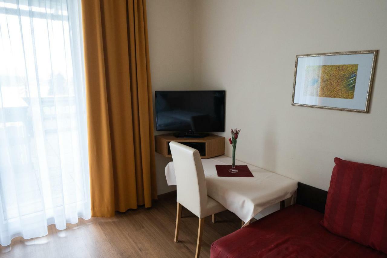 Pension Pleikner Millstatt Bagian luar foto